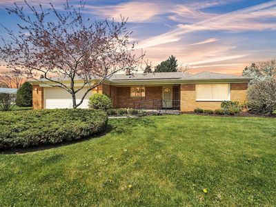 222 Hollow Creek ROAD