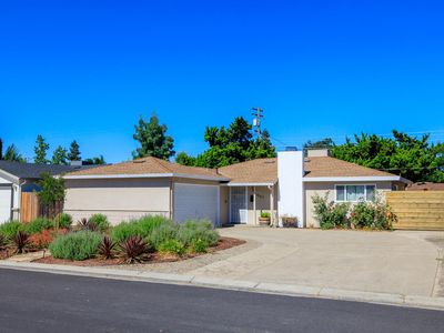 1547 Maddux Ave