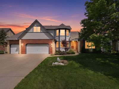 1325 N Pine Grove Ct