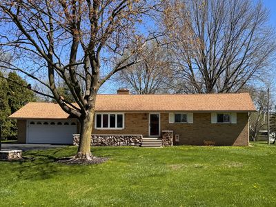 219 Ottawa Dr