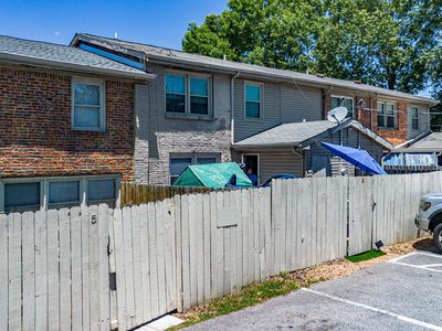 6235 Benton Rd APT 4