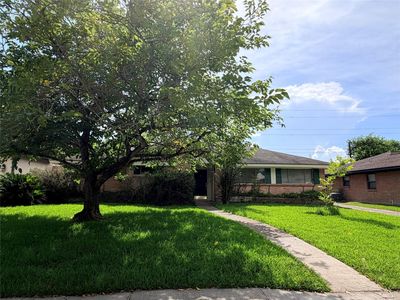 9130 Bassoon Dr