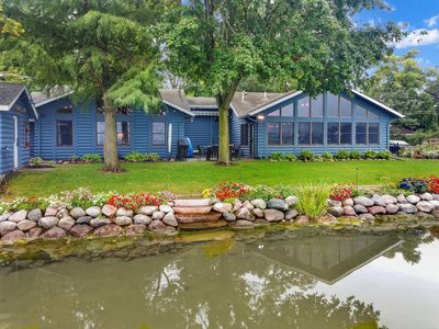 264 W Park DRIVE