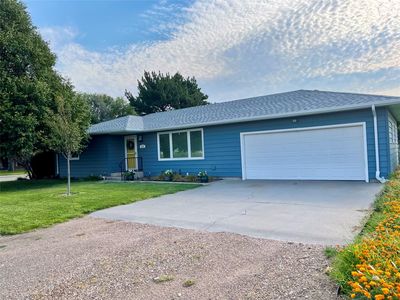 Property at 612 N Bopp Blvd, Lakin, KS