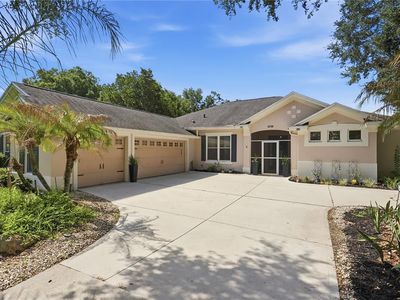 13706 Via Roma Cir