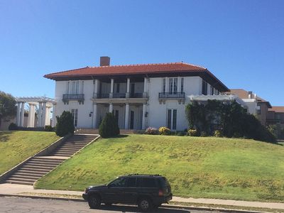 525 Corto Way