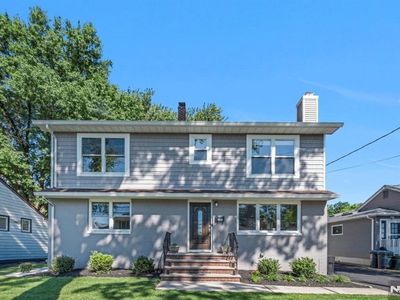 151 Field Ave