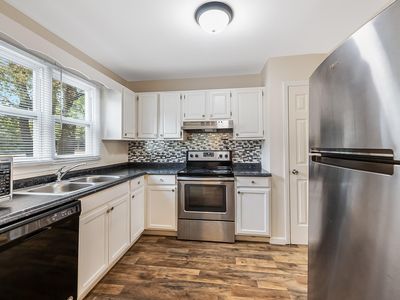 8125 Perry Creek Rd