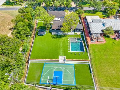 9755 Van Dyke Rd