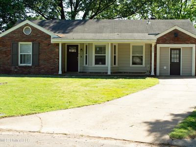 2225 Cedar Point Cv