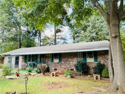 608 Leon Dr