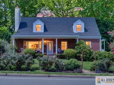 179 Lake Ave