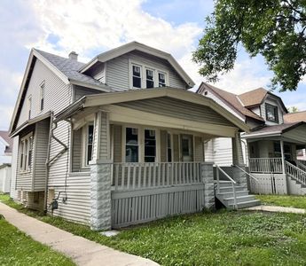 1323 S 37th STREET