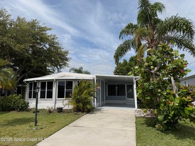 1043 Thrush Cir