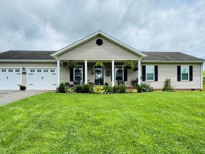 2445 Pipers Gap Rd