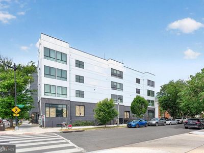 1102 Staples St NE #301