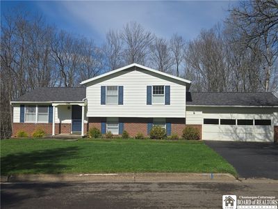 1501 Stardust Ln