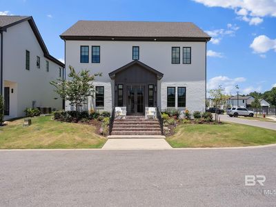 884 Inlet Cir