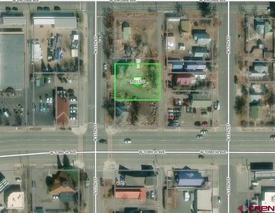 718 W Tomichi Avenue