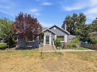 340 W Porter Ln