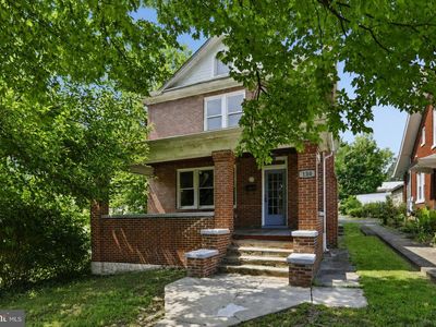 150 Center St