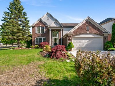 7657 Windgate Cir