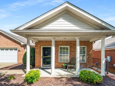 215 Wrennewood Ln