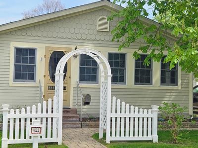 453 Lynn Ave