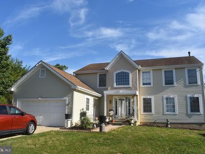 9 Crystal Ct