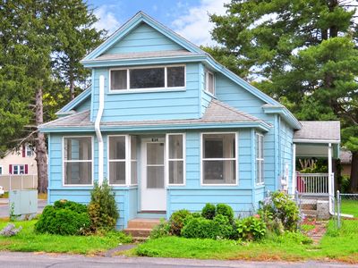834 East St