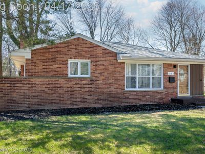 261 Reitman Ct