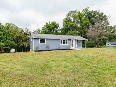 1200 Rock Spring Rd