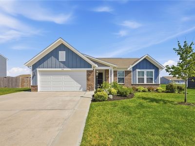 790 Hunters Run Dr