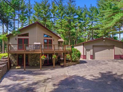 1680 North Aurora Lane