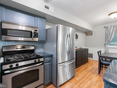 411 N Stiles Ave #C2