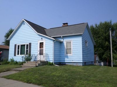 107 Hollister Avenue