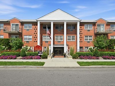 250 N Village Avenue #B2