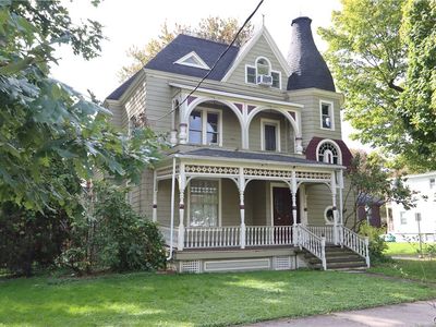 302 Keyes Ave