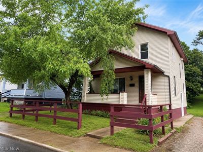 Property at 954 Pershing Rd, Zanesville, OH