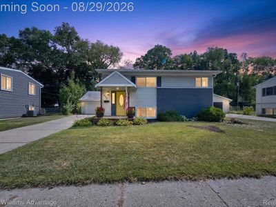 942 Panorama Dr