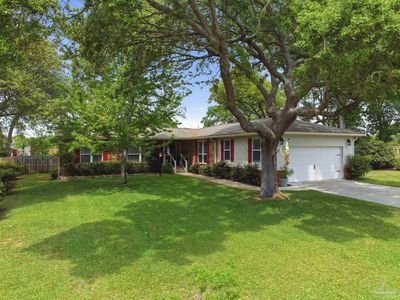 22 Dogwood Dr
