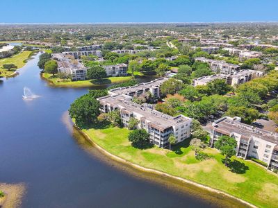 9450 Poinciana Place #416