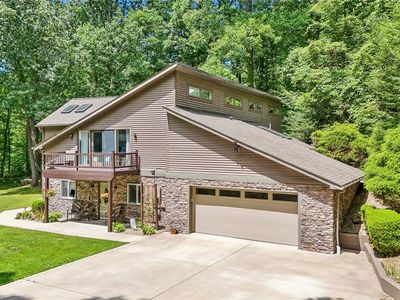 1099 Davis Rd