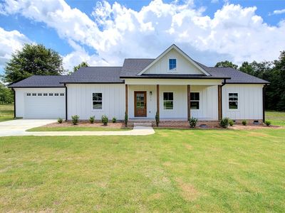 410 Edgewood Dr
