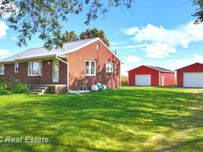 321 S Finn Rd