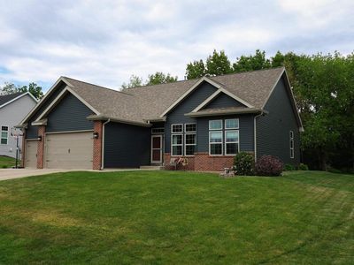 1013 E Superior Drive