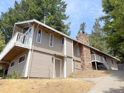 27620 Poppy Drive