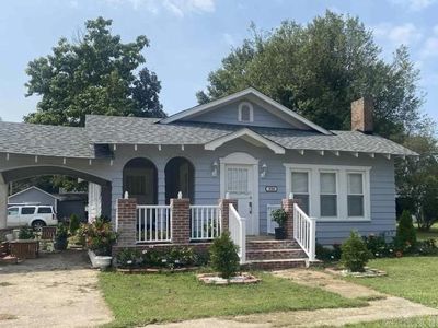 524 3rd Ave