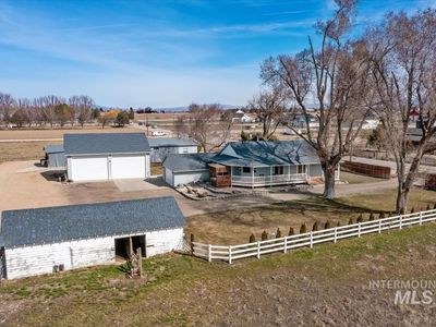 3135 S Black Cat Rd