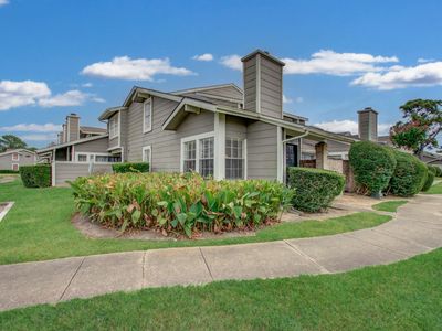 12203 Sandpiper Dr #122